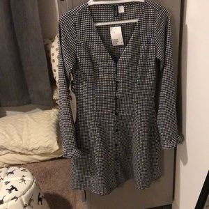 Mini long sleeve houndstooth dress